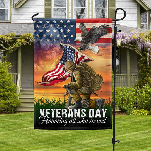 Veterans Day Honoring All Who Served Kneeling Soldier American Flag, Outdoor House Flags, Christian Flag, Religious Flag, Christian Outdoor Decor