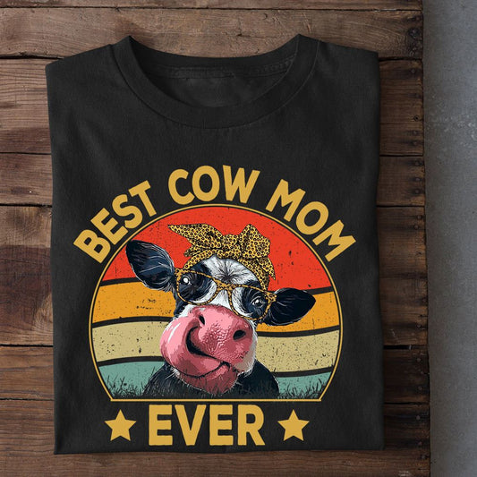Vintage Mother's Day Cow T-shirt, Best Cow Mom Ever T Shirt, Farm T shirt, Farmers T Shirt, Farm Oufit