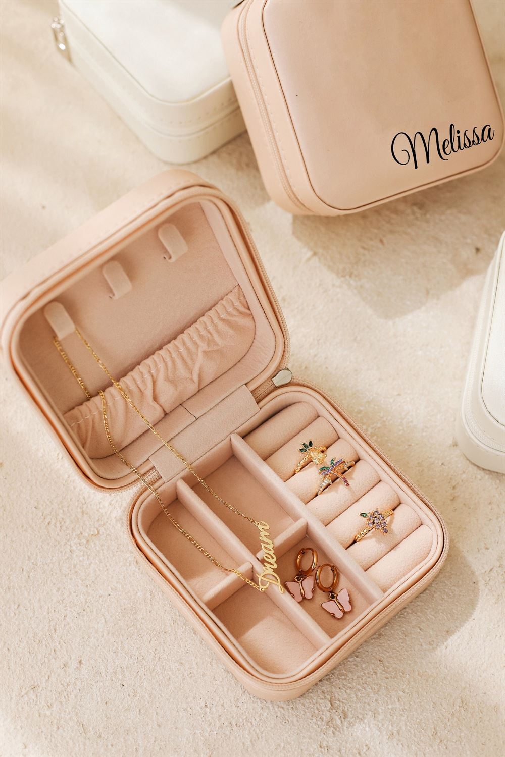 Personalized Travel Jewelry Case, Bridesmaid Jewelry Box, Jewelry Organizer, Mother's Day Jewelry Box, Gift For Her, Travel Jewelry Case