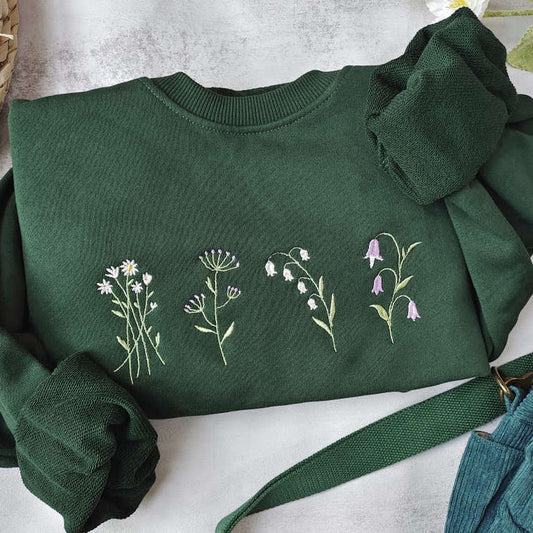 Embroidered Custom Sweatshirts, Cute Wildflowers Embroidered Crewneck Dark Green Daisy Sweatshirt, Gifts For Mom, Christmas Gift