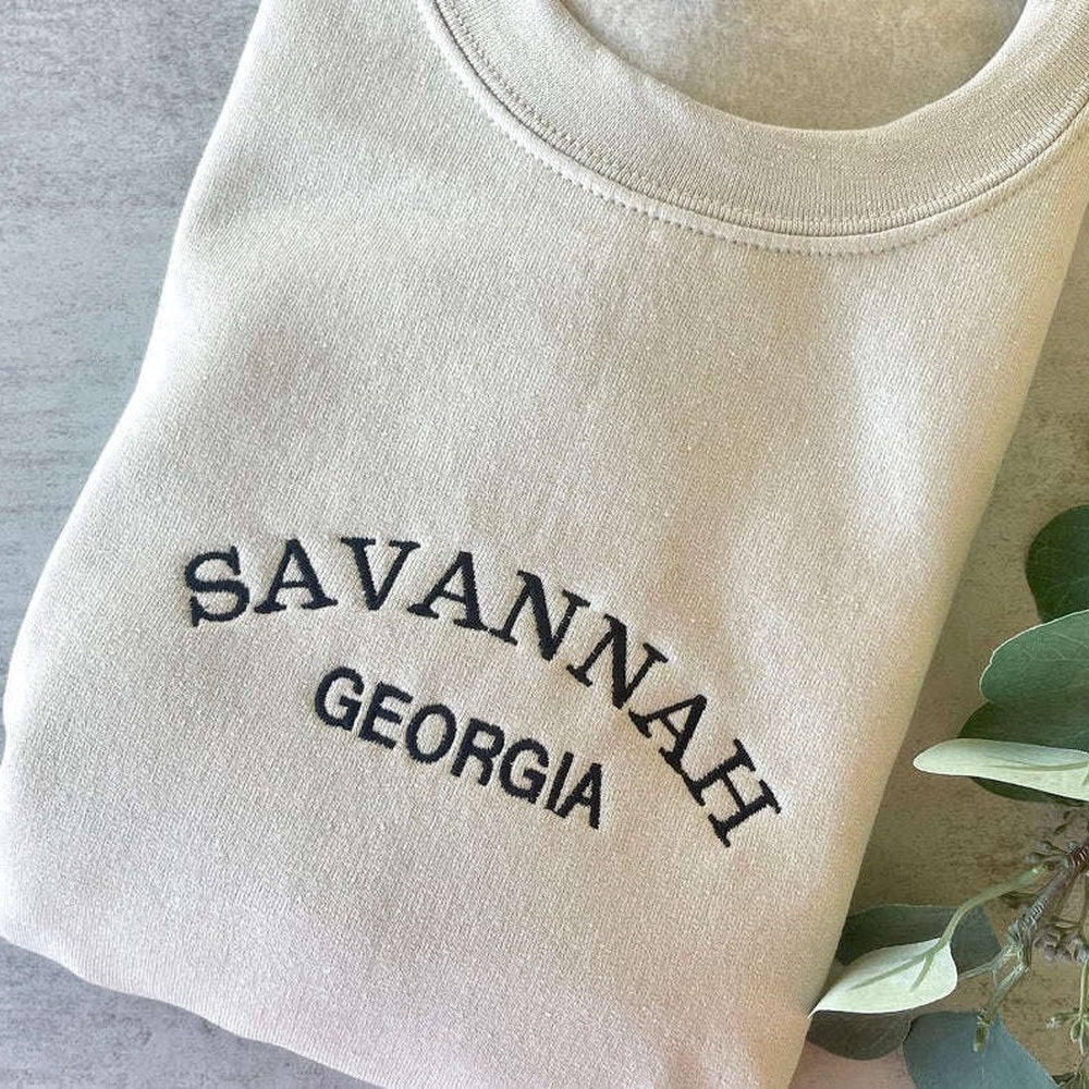 Embroidered Custom Sweatshirts, Savannah Georgia Embroidered Sweatshirt 2D Crewneck Sweatshirt Gift For Family, Christmas Gift